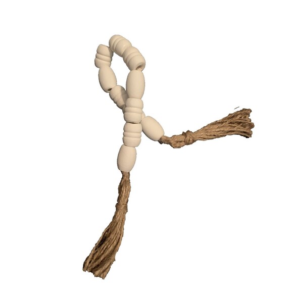 Unbranded Other - 20 “ Garland Handmade Farmhouse White Chalkpainted Ceramic Bead Home Decor